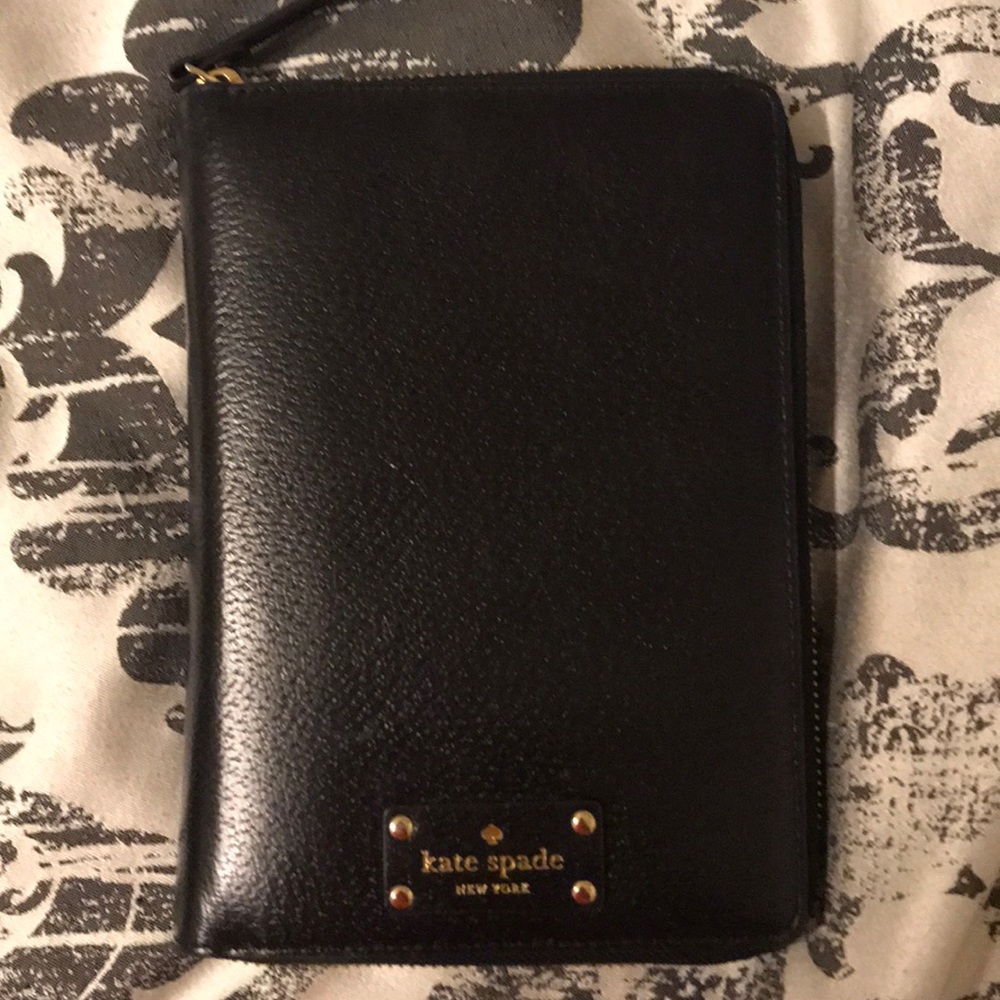 Kate Spade zip around planner